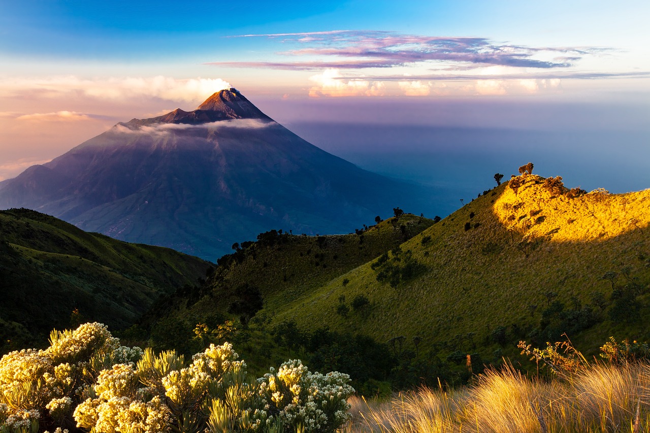 Lanskap gunung berapi Indonesia